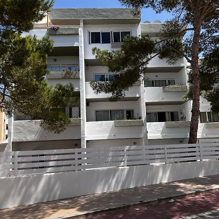 Edificio Rexii Apartment Es Pujols Exterior photo